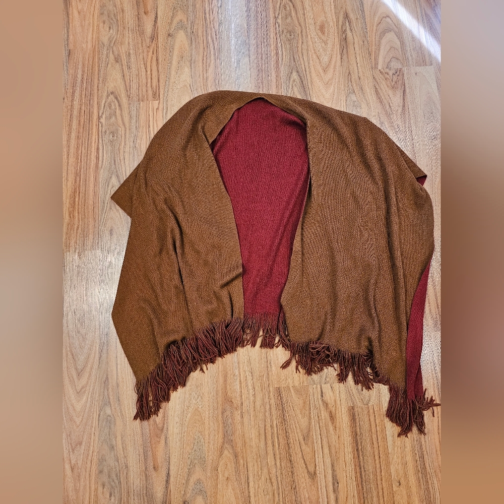Elegant Brown and Red Women's Sweater